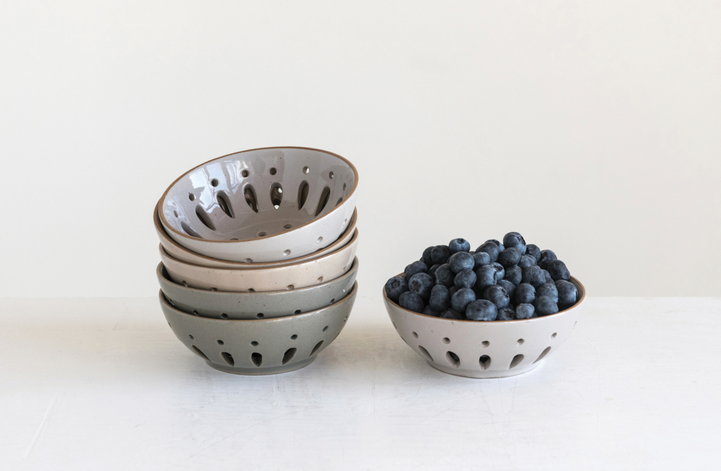 Stoneware Berry Bowl Set
