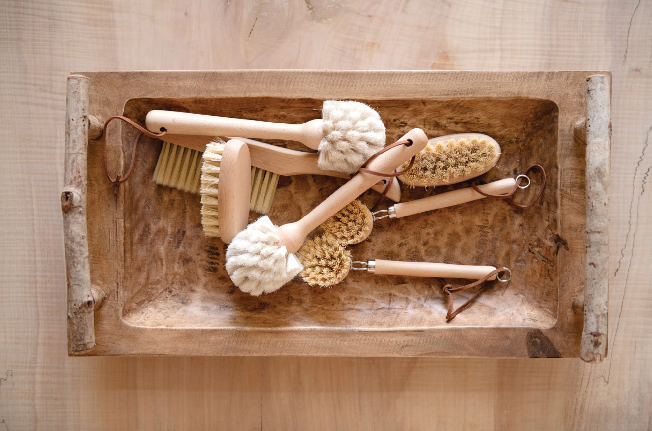 Beech Wood Dish Brush with Leather Strap